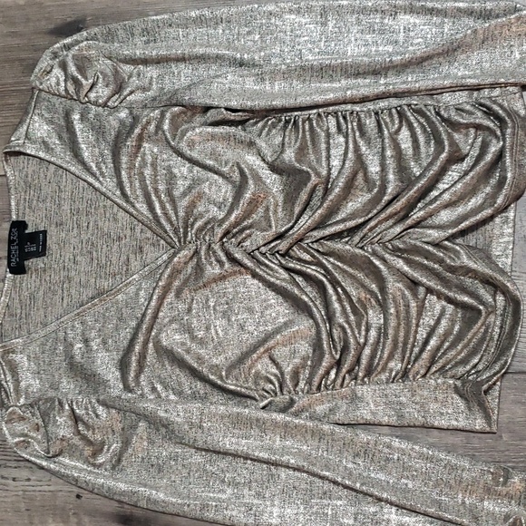 Sold - Picture 2 of 7